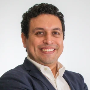 Dr. Montes Monroy Carlos Alberto